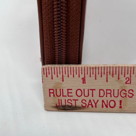 TAHARI Floral Zip-Around Clutch Wallet Wristlet Yellow Flowers Vinyl Wallet - Picture 8 of 10